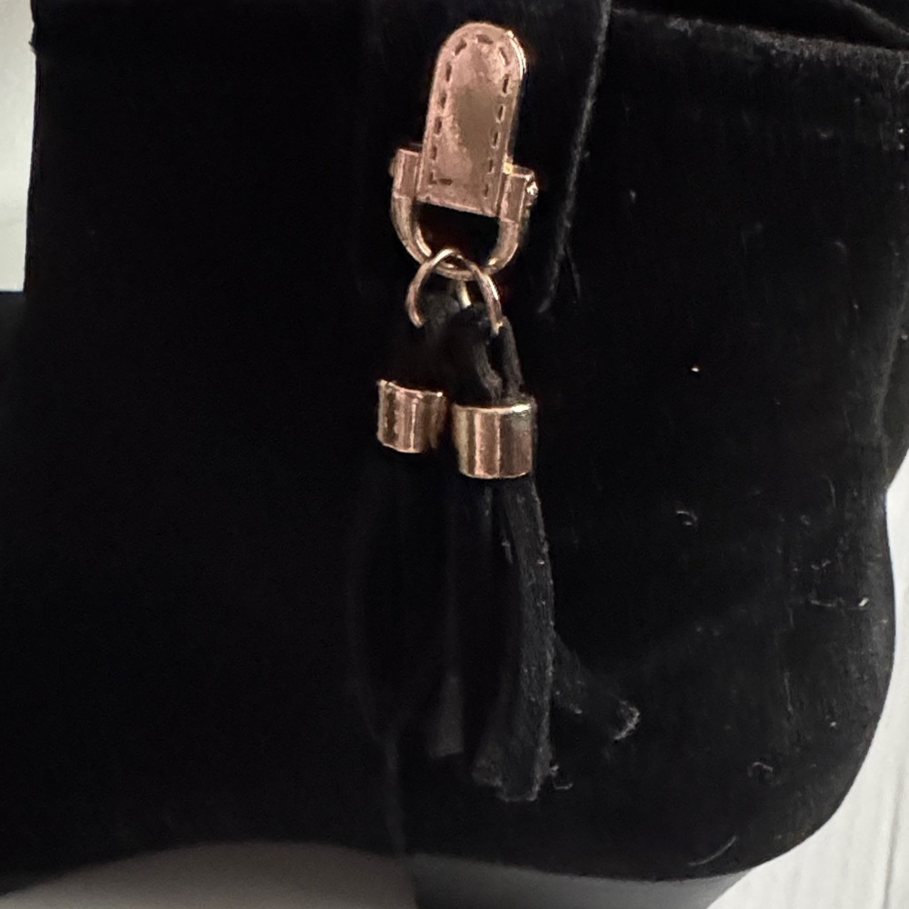 JustFab Black Ankle Boots with Gold Tassel - Picture 5 of 6